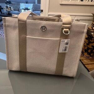 Lululemon Two Tone Canvas Tote Bag 10L